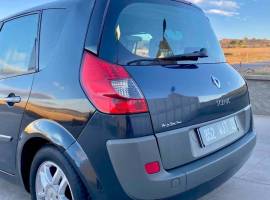 Renault, Scenic