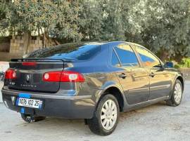 Renault, Laguna