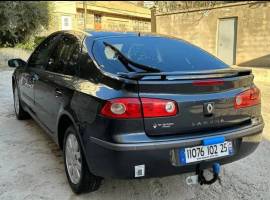 Renault, Laguna