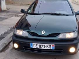 Renault, Laguna