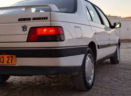 Peugeot, 405