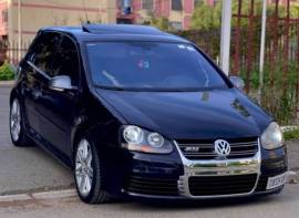 Volkswagen, Golf R32