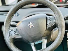 Peugeot, 208