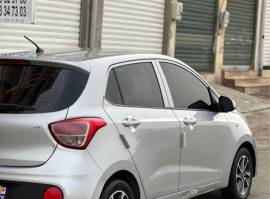 Hyundai, Grand i10