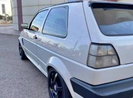 Volkswagen, Golf2