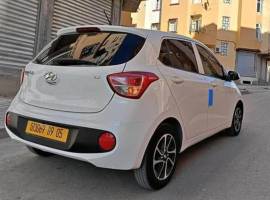 Hyundai, i10