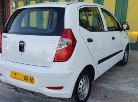 Hyundai, i10