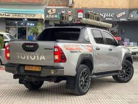 Toyota, Hilux