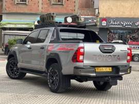 Toyota, Hilux