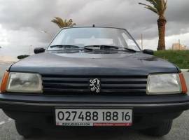 Peugeot, 205